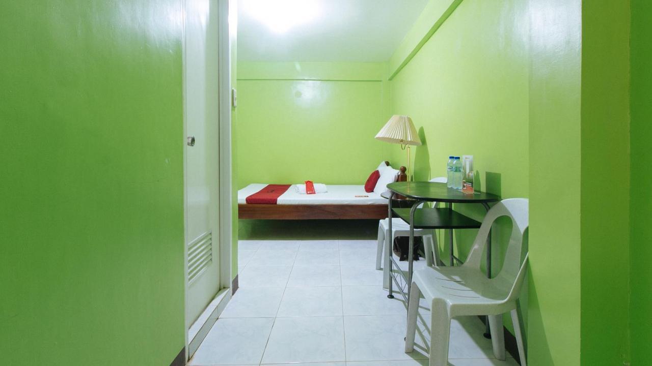 RedDoorz Plus near Municipality of Luisiana Laguna Exterior foto